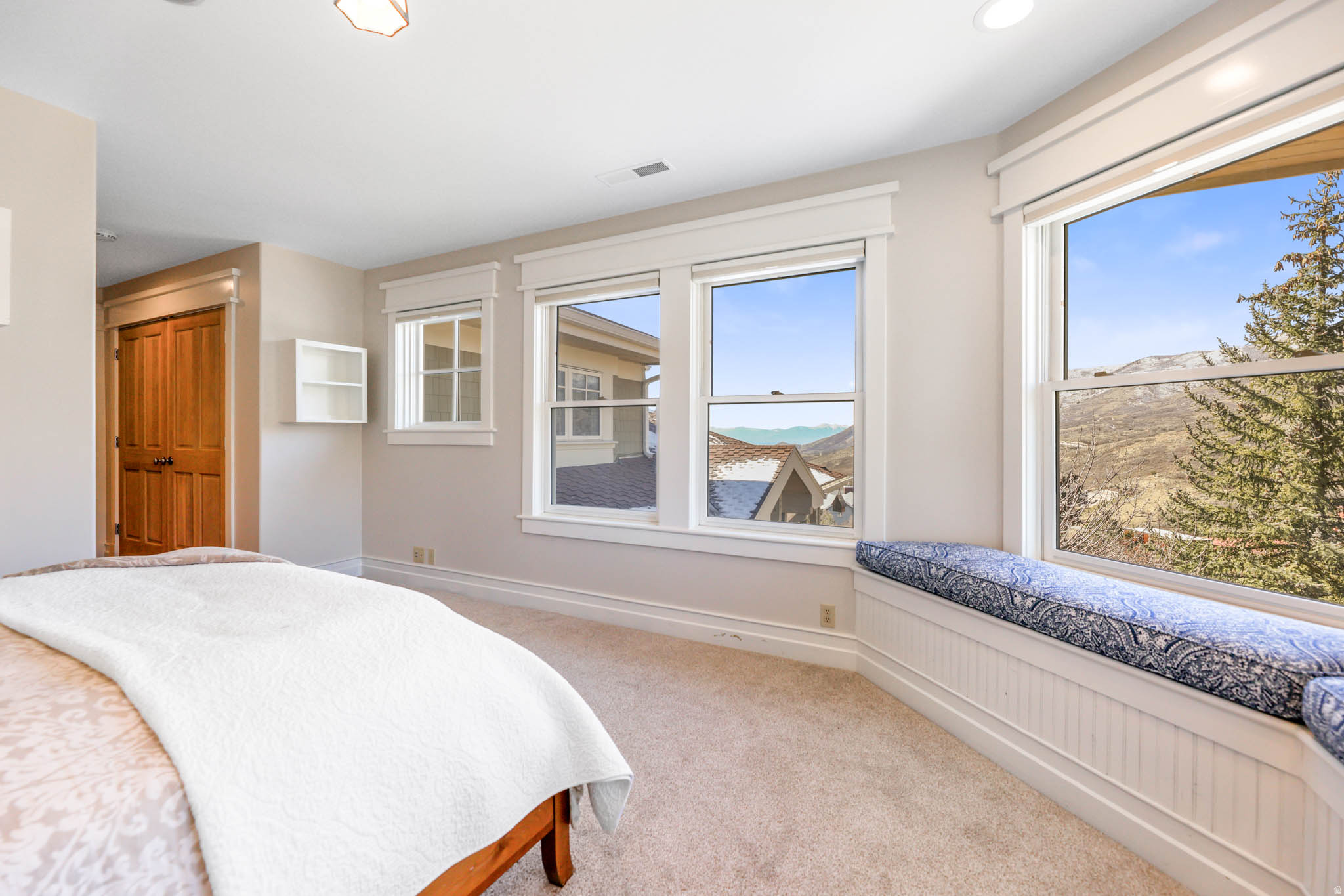 EMIGRATION OAKS PUD - Residential