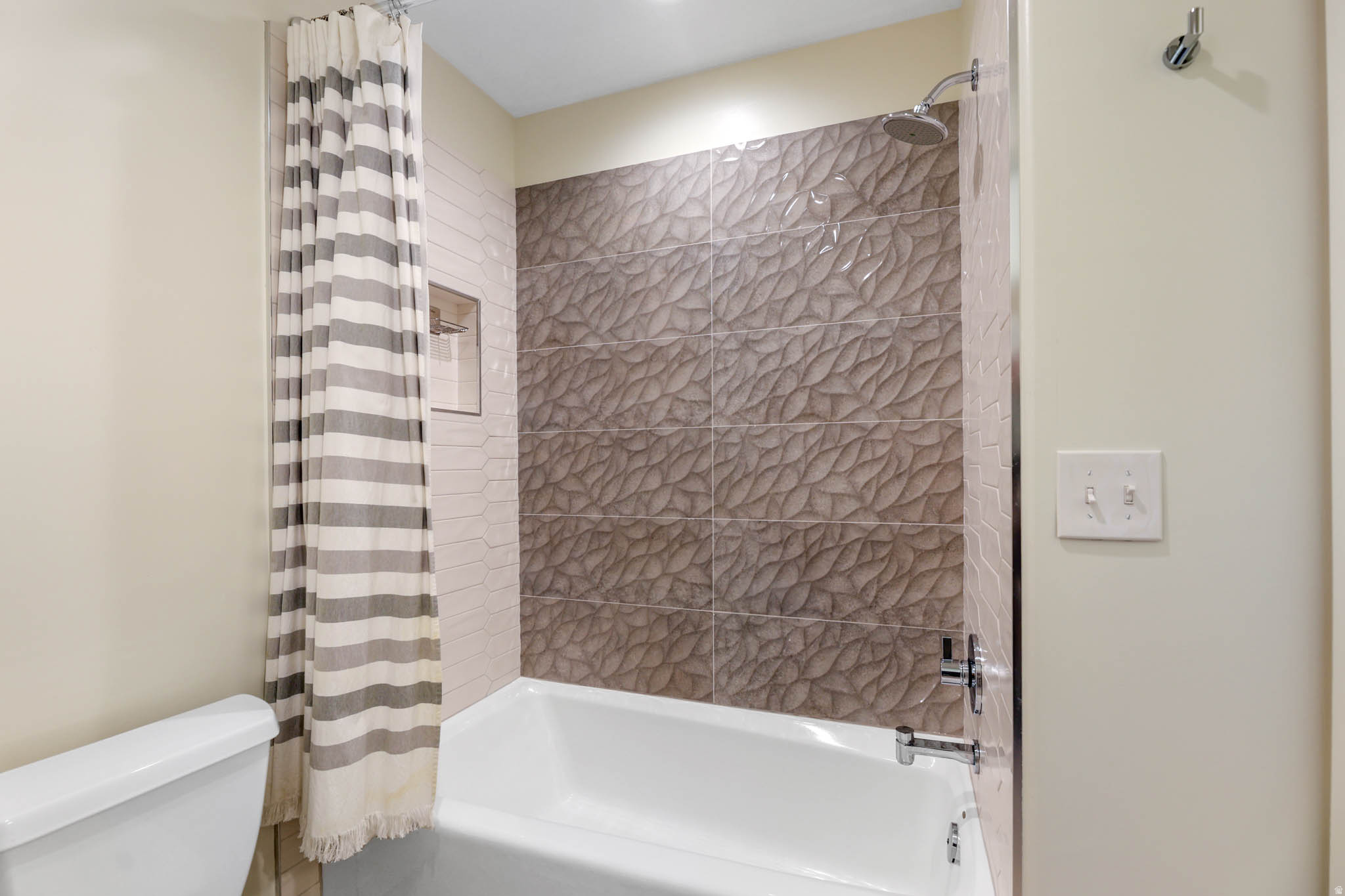 EMIGRATION OAKS PUD - Residential