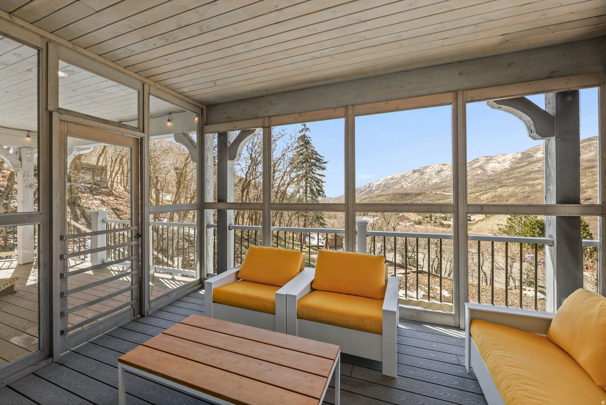 EMIGRATION OAKS PUD - Residential