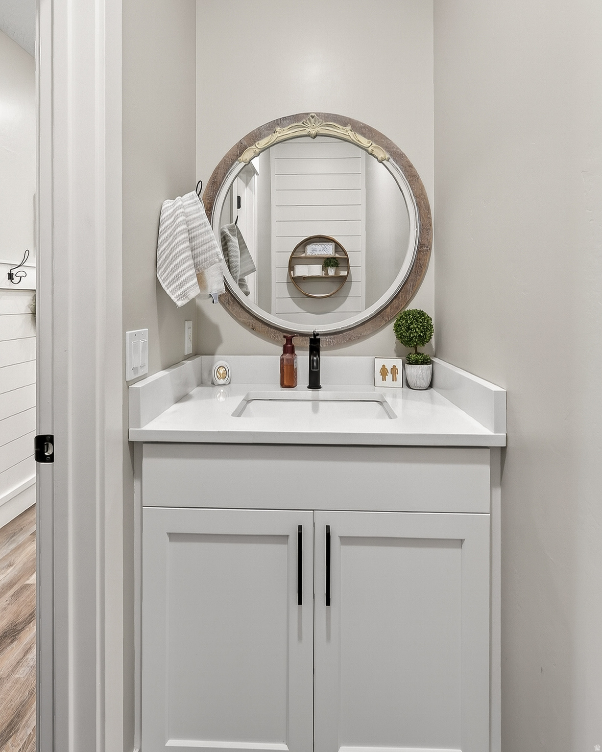 MEADOW VIEW - Residential