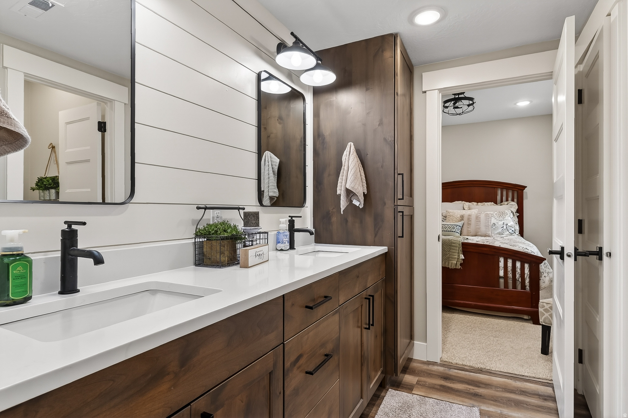 MEADOW VIEW - Residential