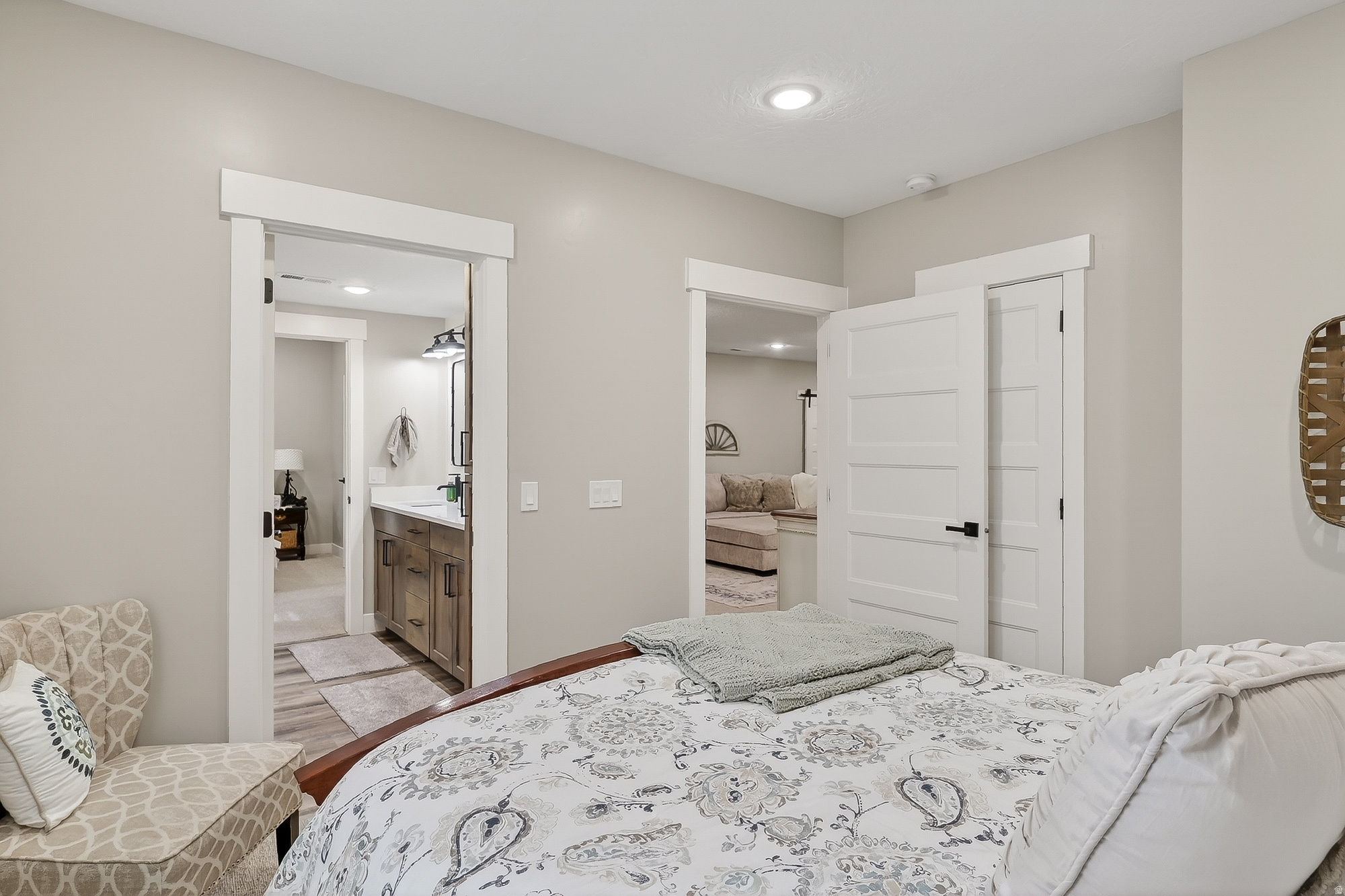 MEADOW VIEW - Residential