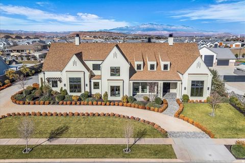 Tiny photo for 2273 E 3770 S, Saint George, UT 84790 (MLS # 2135899)