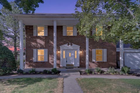 Tiny photo for 5473 S WALDEN WOOD CIR W, Murray, UT 84123 (MLS # 2169180)