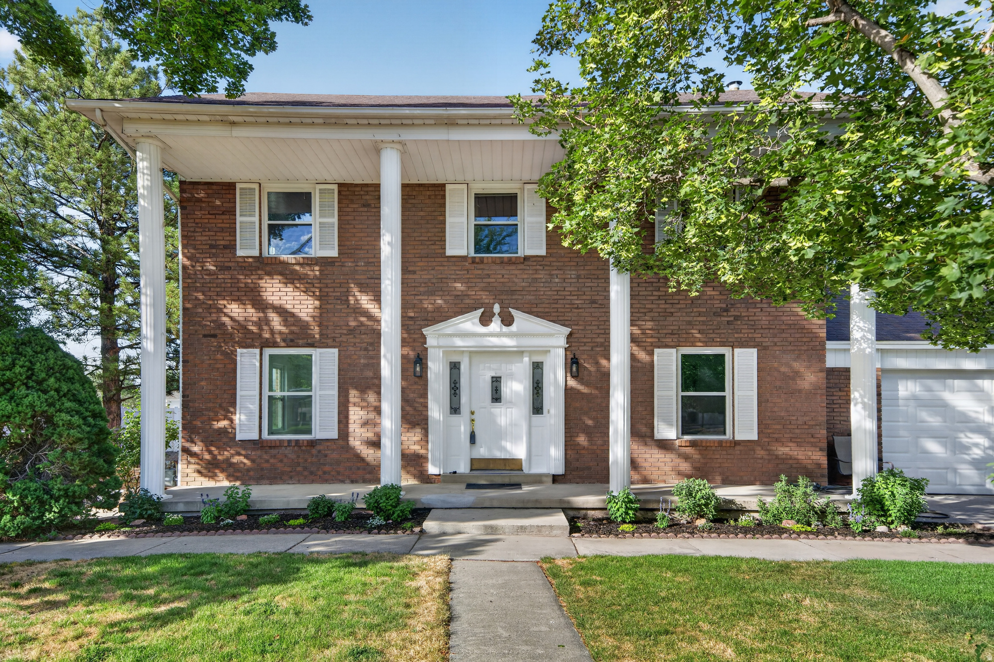 Photo 1 of 46 — 5473 S WALDEN WOOD CIR W, Murray, UT 84123
