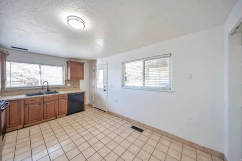 Tiny photo for 2969 S 625 W, Bountiful, UT 84010 (MLS # 2182214)