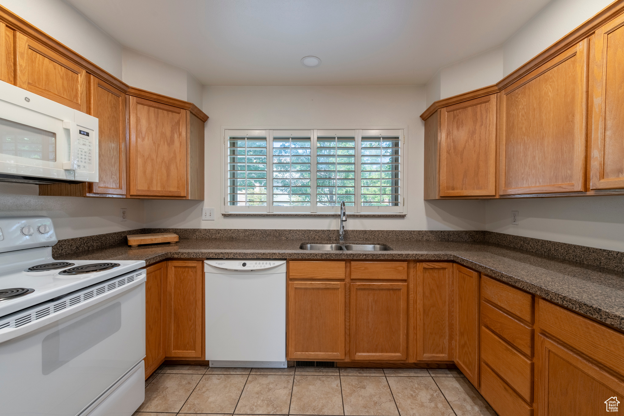 1227 E Brickyard Rd #201, Salt Lake City, Utah image 11