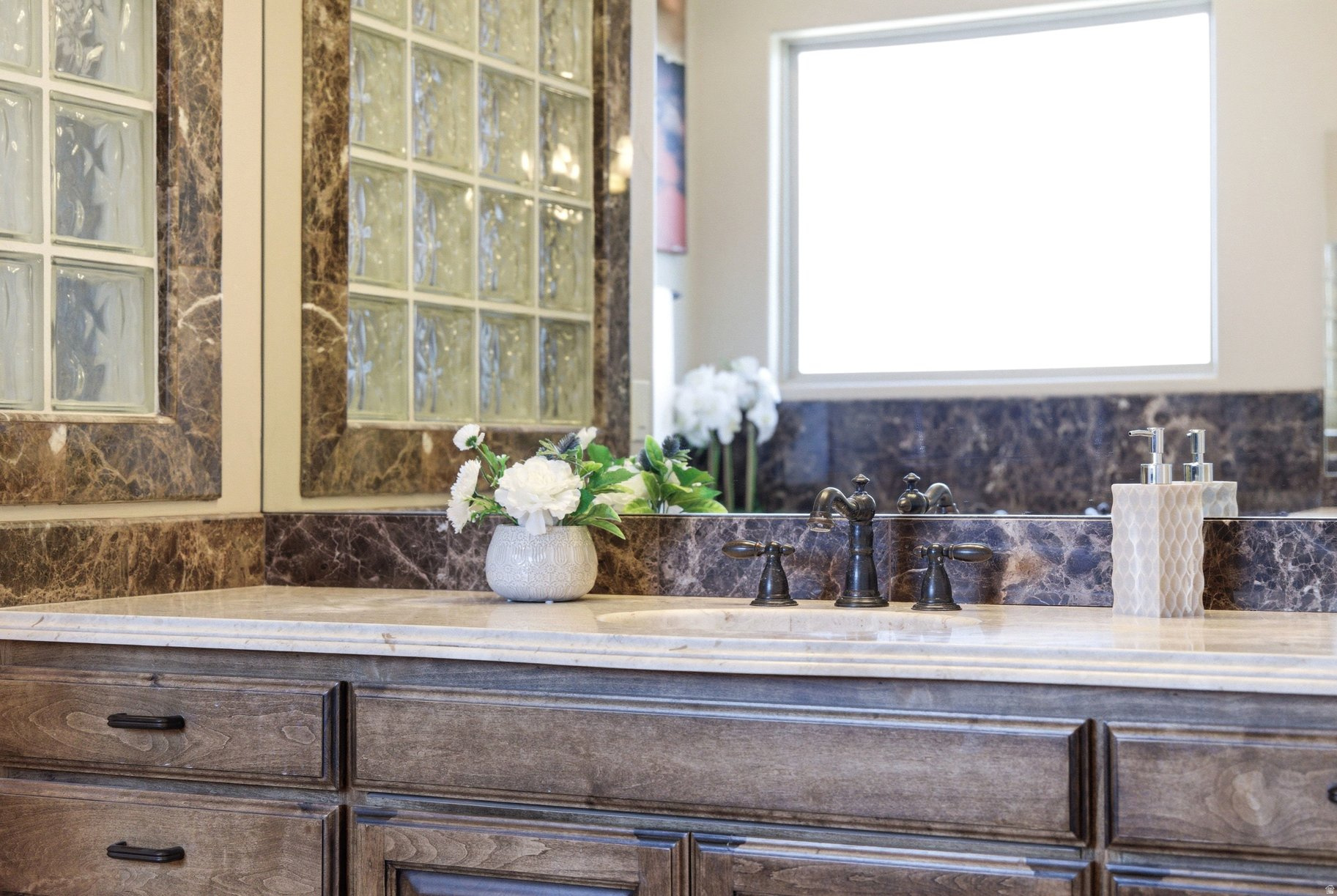 CORAL CANYON 1 - Residential