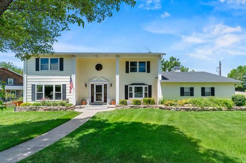 Tiny photo for 789 E SHERWOOD DR, Kaysville, UT 84037 (MLS # 2161708)