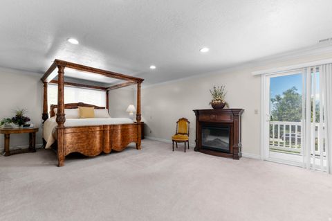 Tiny photo for 789 E SHERWOOD DR, Kaysville, UT 84037 (MLS # 2161708)