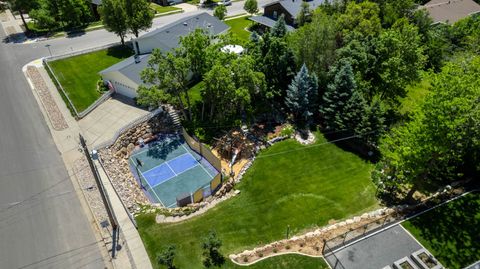 Tiny photo for 789 E SHERWOOD DR, Kaysville, UT 84037 (MLS # 2161708)