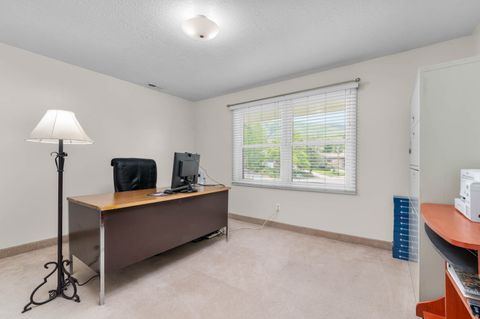 Tiny photo for 789 E SHERWOOD DR, Kaysville, UT 84037 (MLS # 2161708)