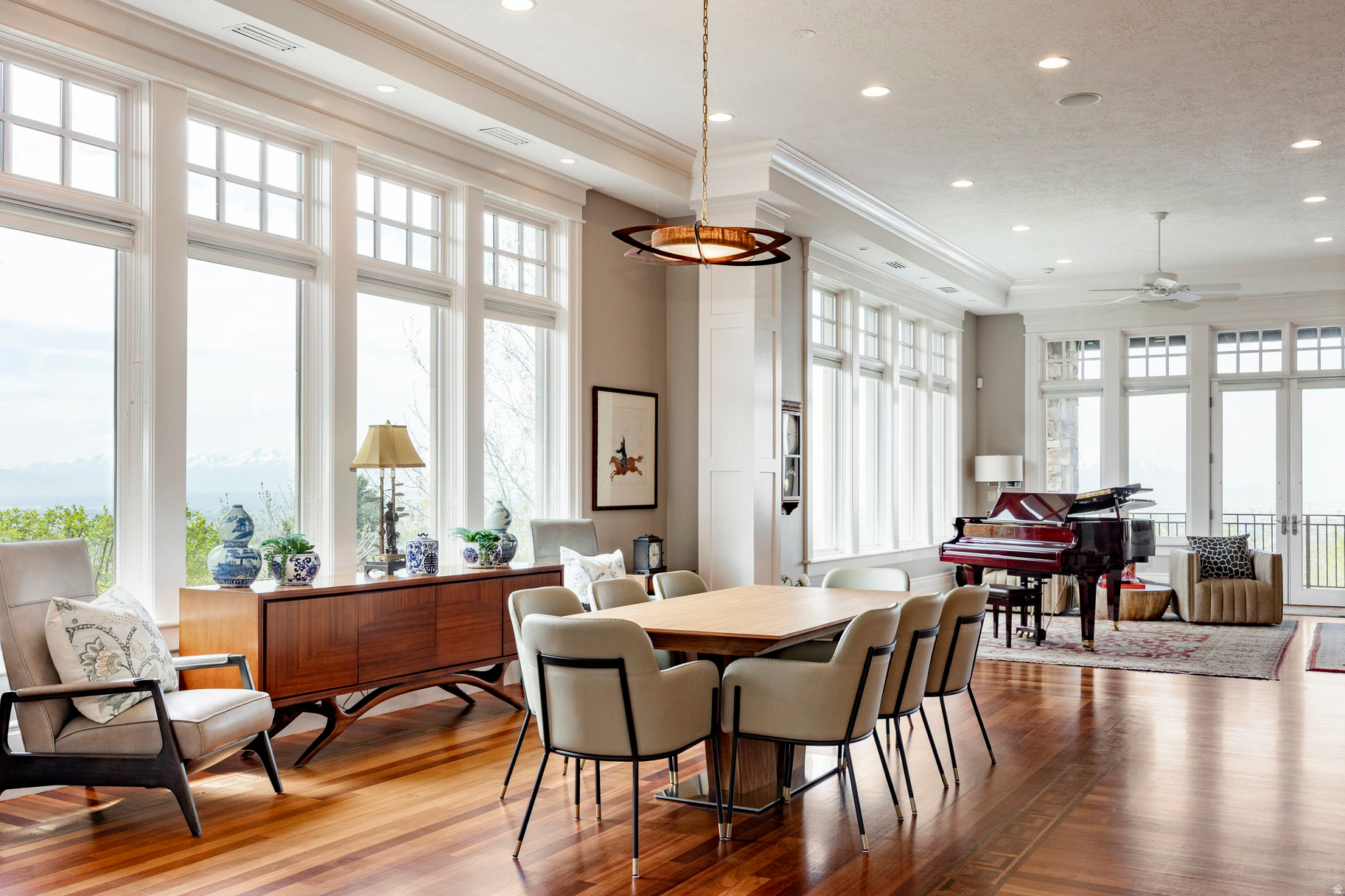 SCENIC CIRCLE - Residential