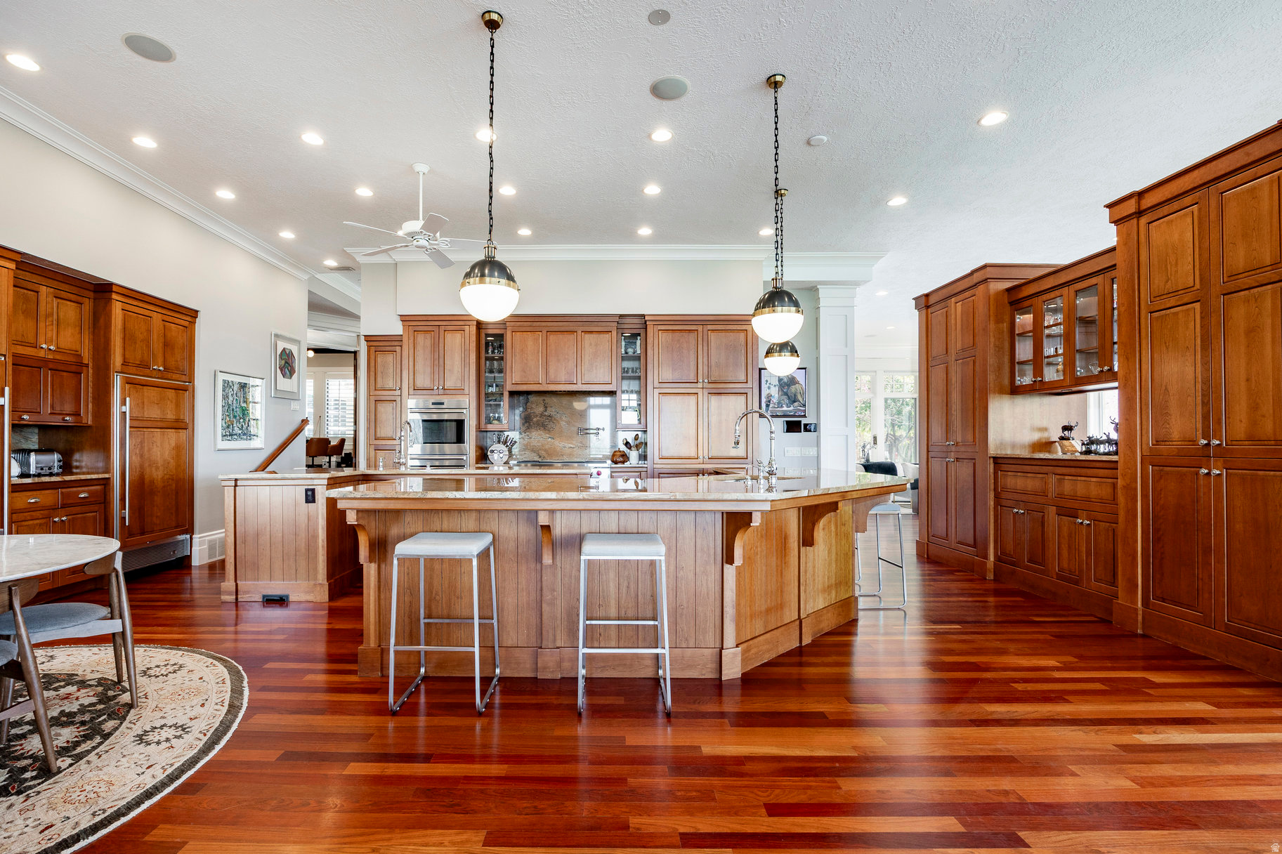 SCENIC CIRCLE - Residential