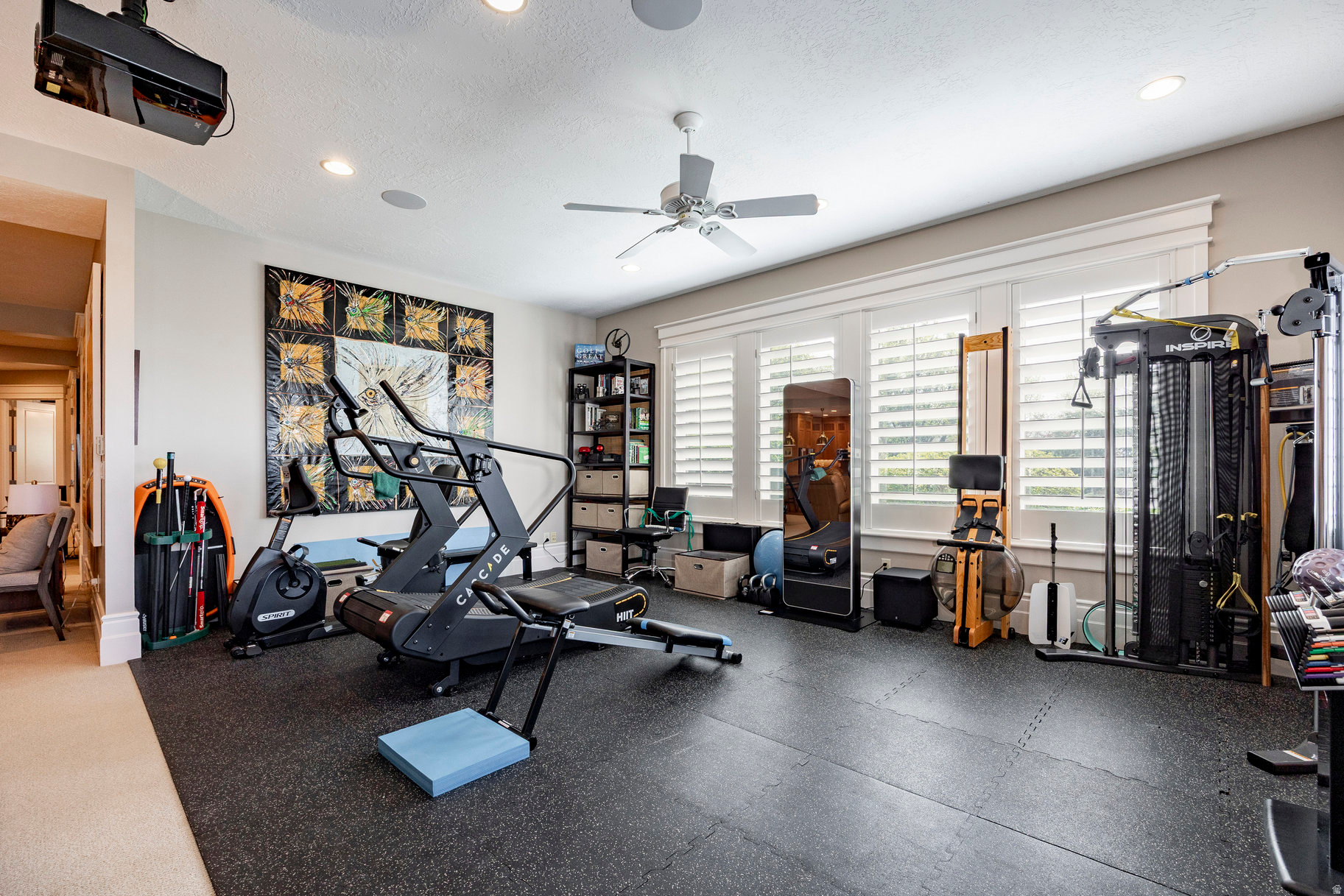 SCENIC CIRCLE - Residential