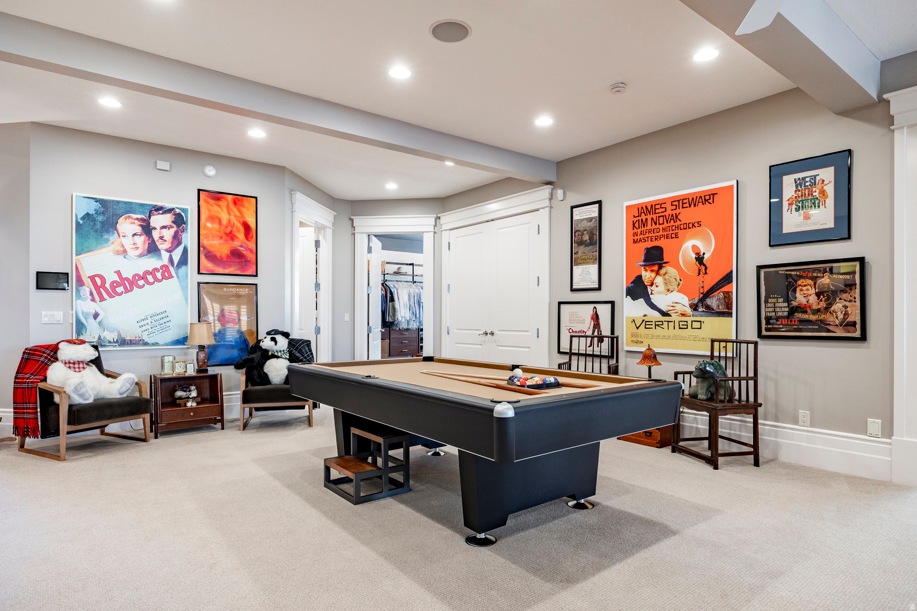 SCENIC CIRCLE - Residential