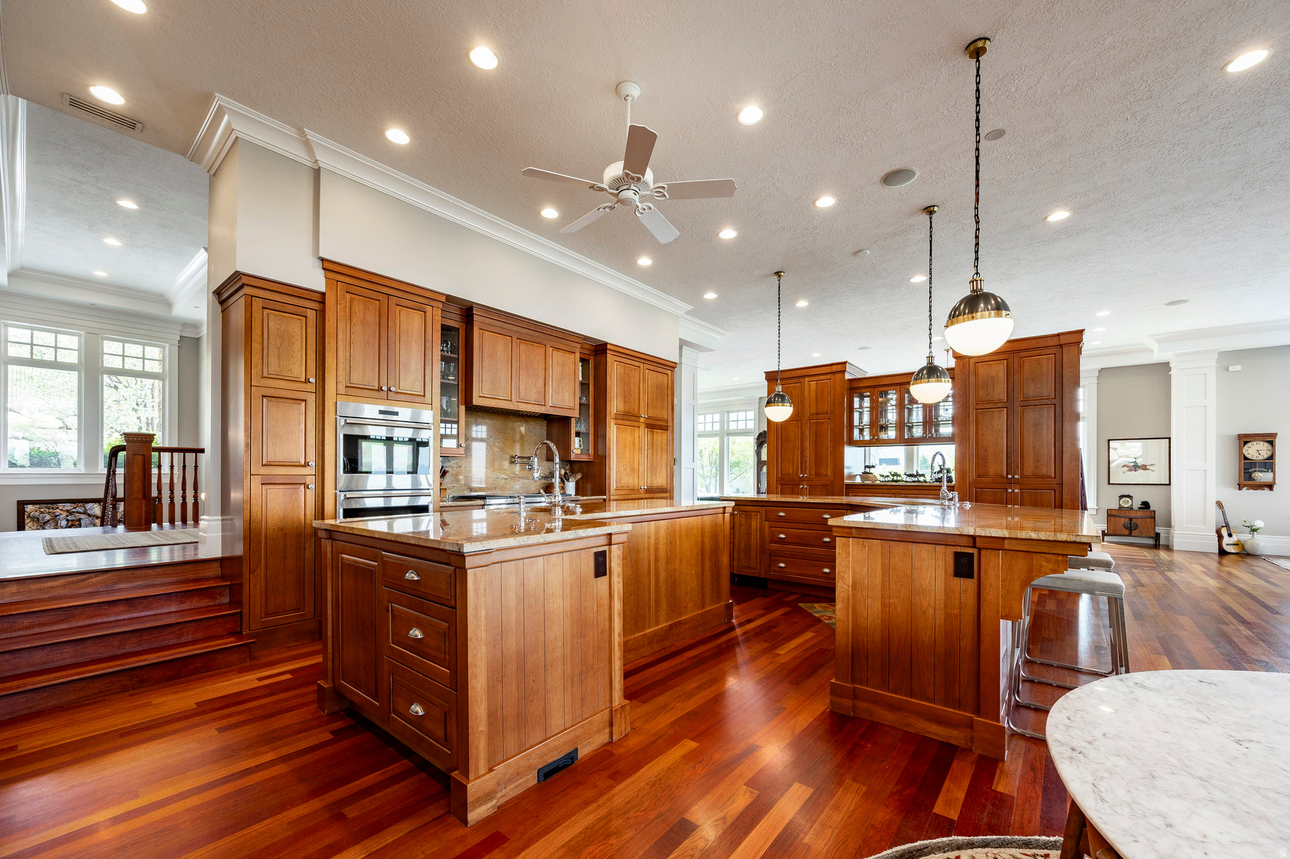 SCENIC CIRCLE - Residential