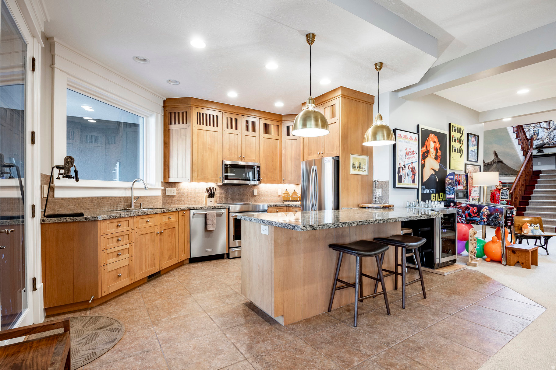 SCENIC CIRCLE - Residential