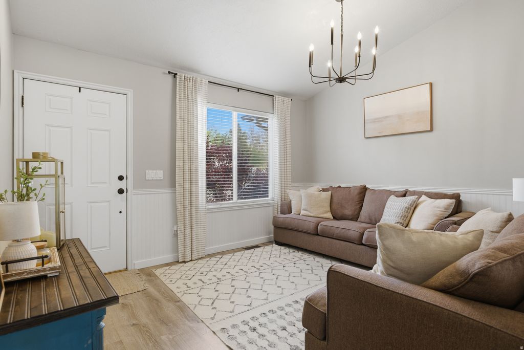 Photo of 357 PALAMINO WAY, Grantsville, UT 84029 (MLS # 2154735)