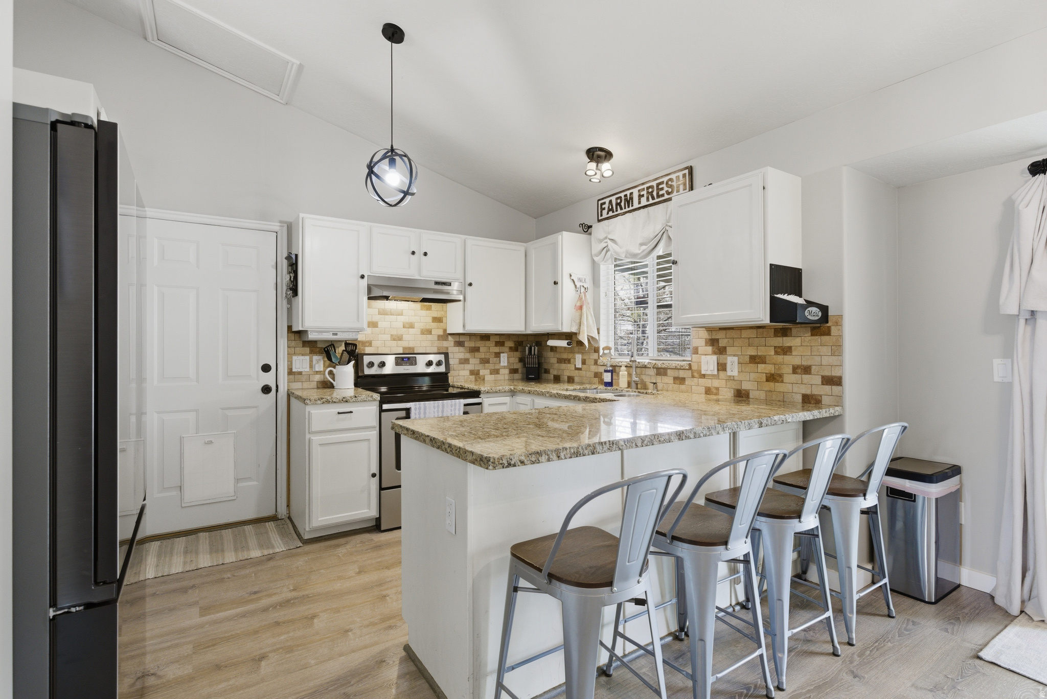 SOUTH WILLOW ESTATES - Residential