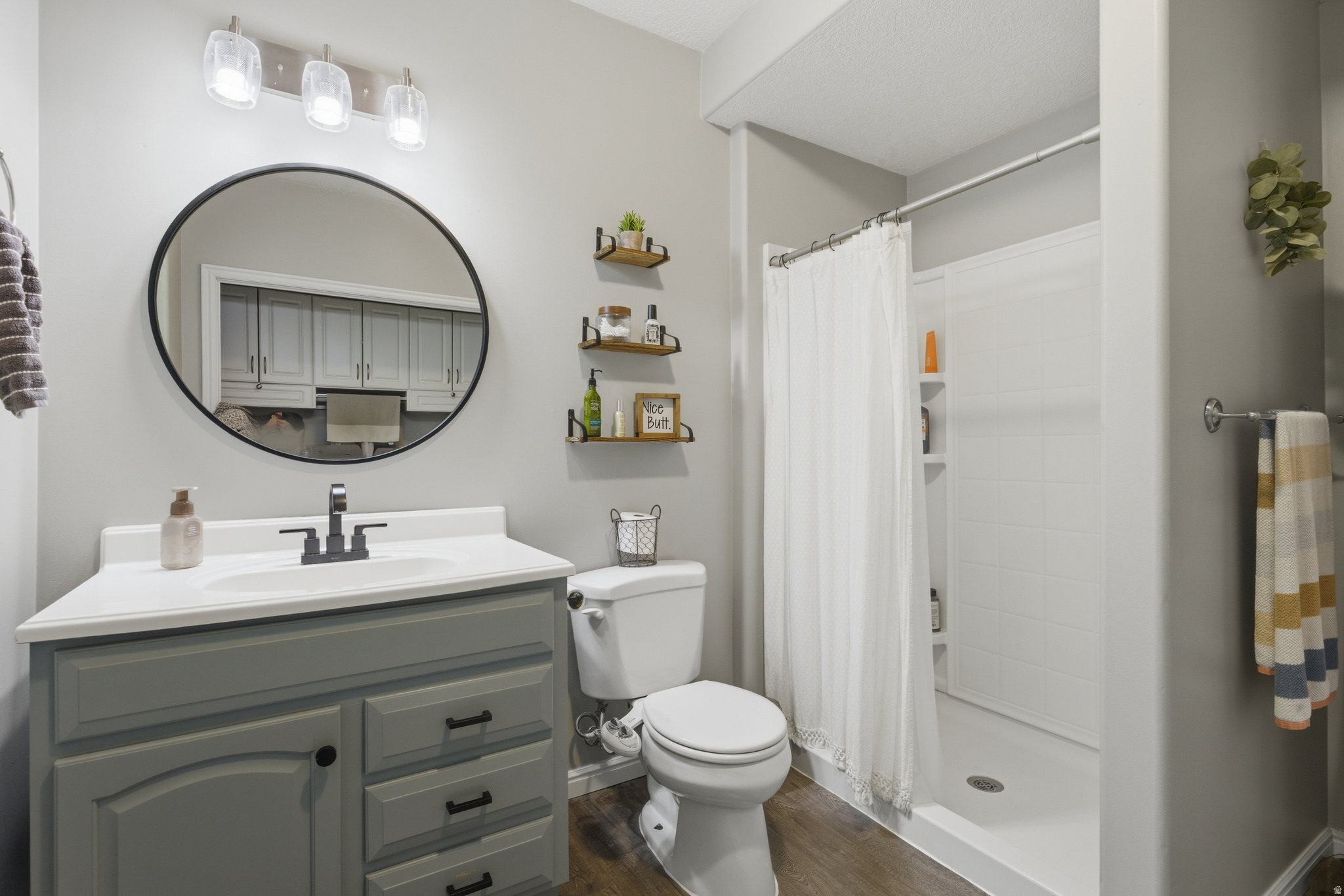 SOUTH WILLOW ESTATES - Residential