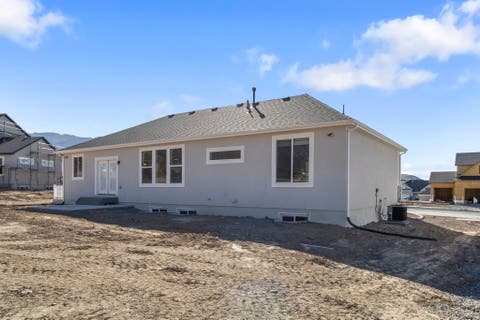 Tiny photo for 660 S 50 E, Hyde Park, UT 84341 (MLS # 2179129)
