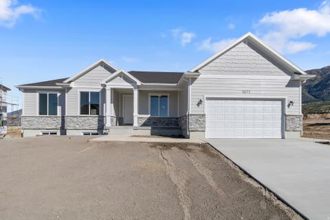 Tiny photo for 660 S 50 E, Hyde Park, UT 84341 (MLS # 2179129)