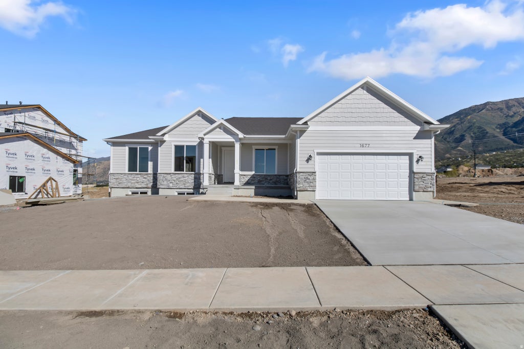 Photo of 660 S 50 E, Hyde Park, UT 84341 (MLS # 2179129)