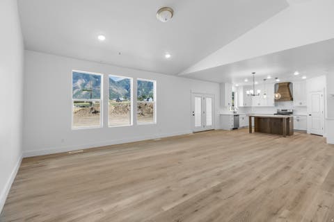 Tiny photo for 660 S 50 E, Hyde Park, UT 84341 (MLS # 2179129)
