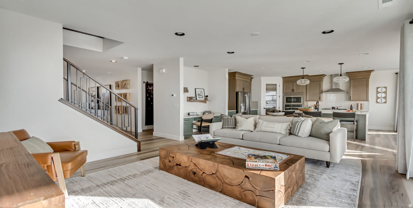 HARMONY PLACE - Residential