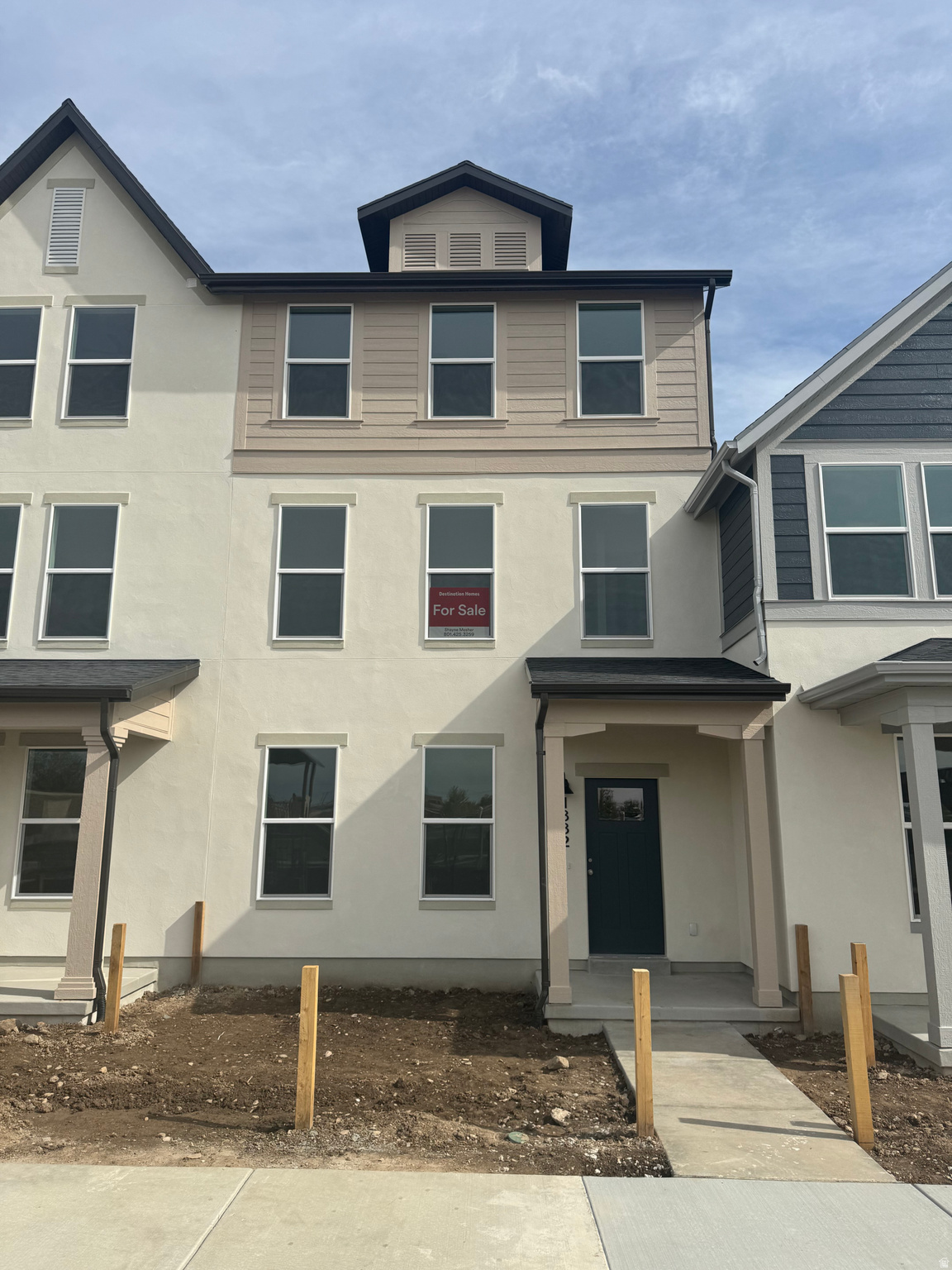 TRAILSIDE - Residential