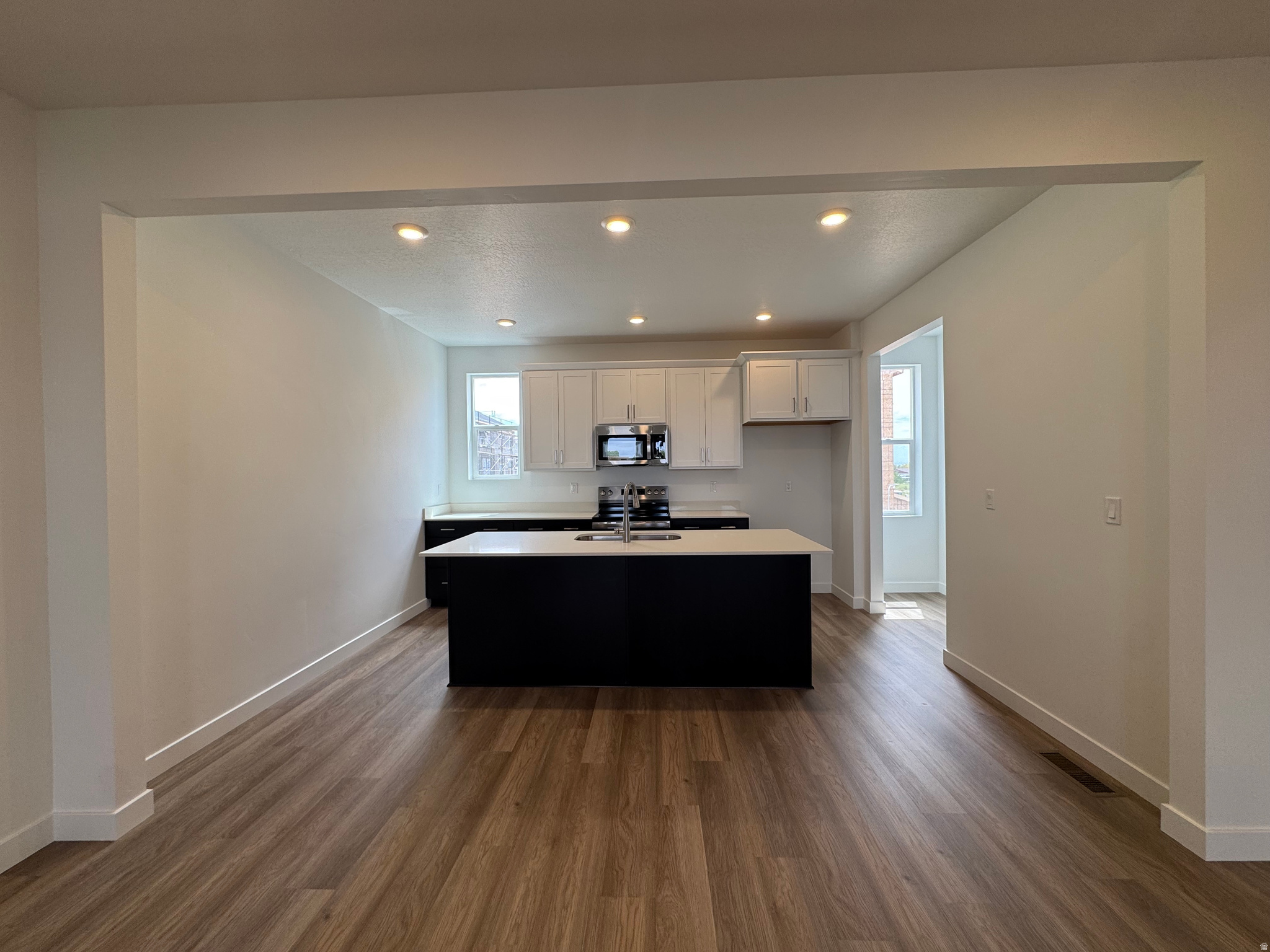 TRAILSIDE - Residential