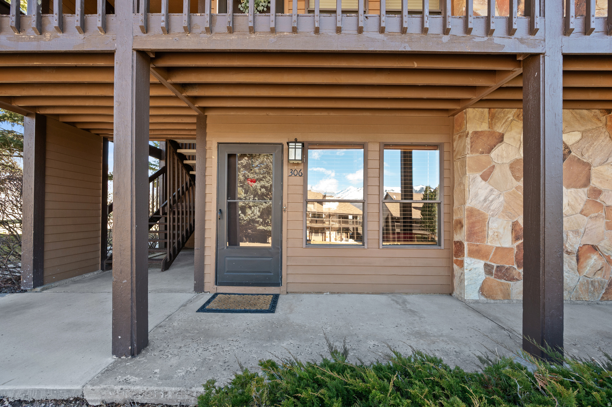 WOLF LODGE CONDOMINIUMS - Residential