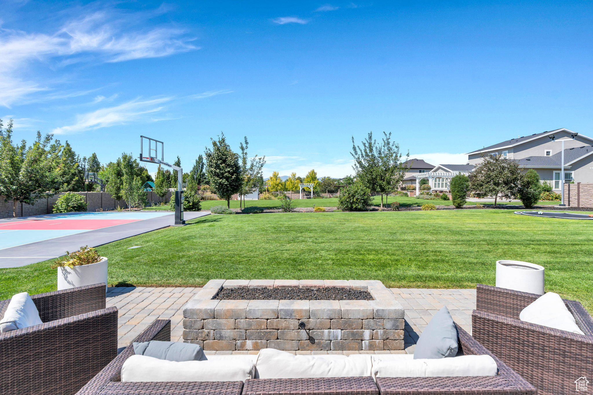 MANILA CREEK ESTATES PLAT B - Residential