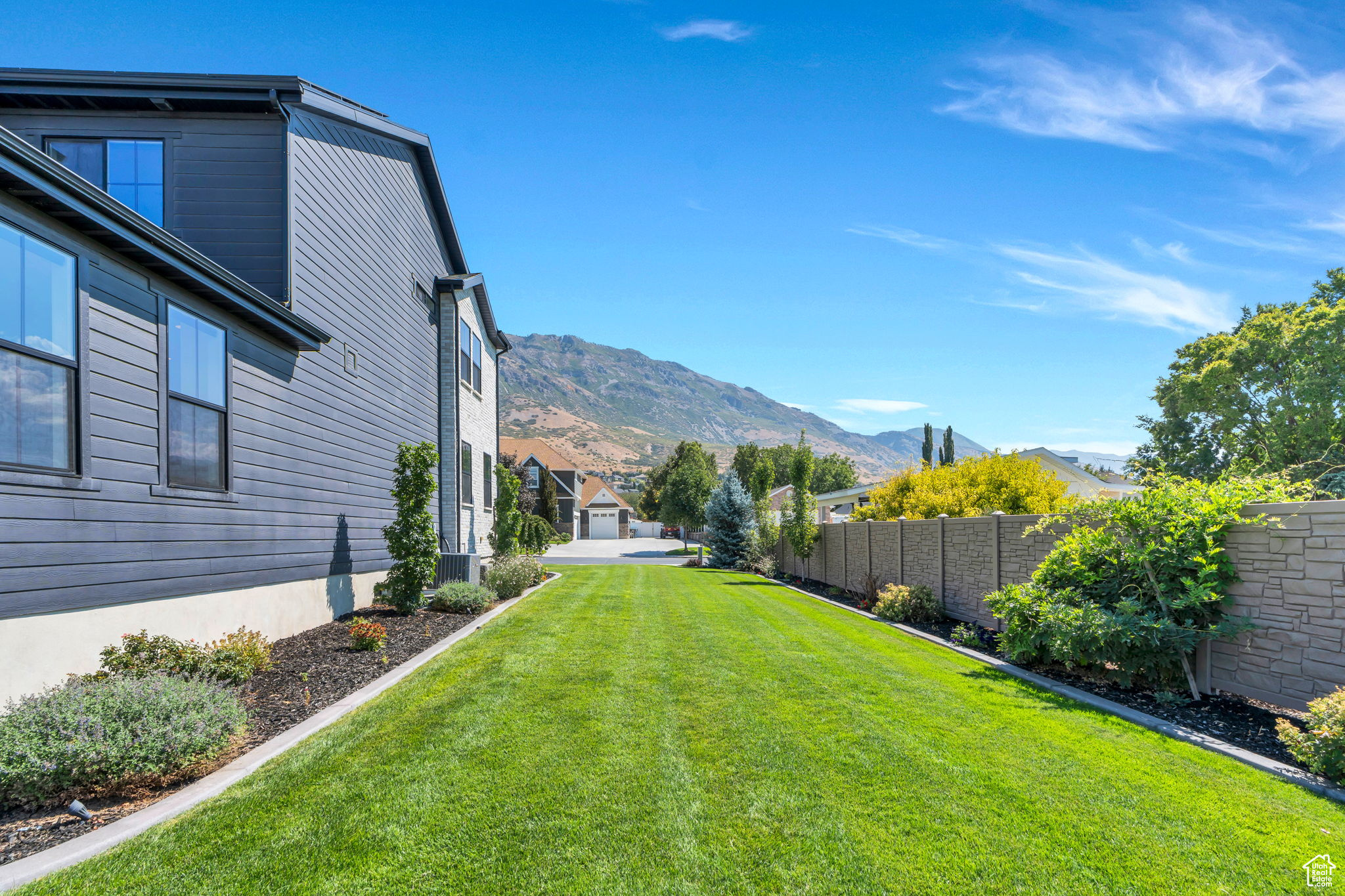 MANILA CREEK ESTATES PLAT B - Residential