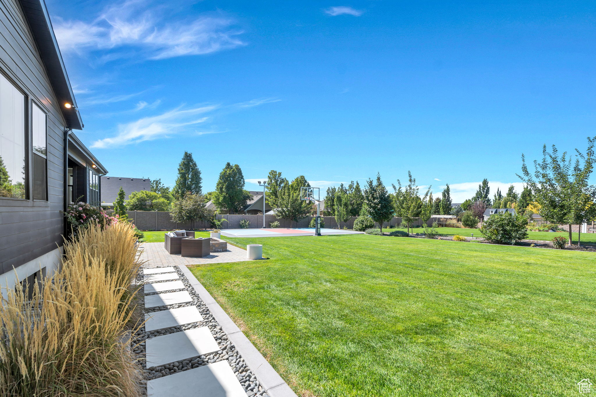 MANILA CREEK ESTATES PLAT B - Residential