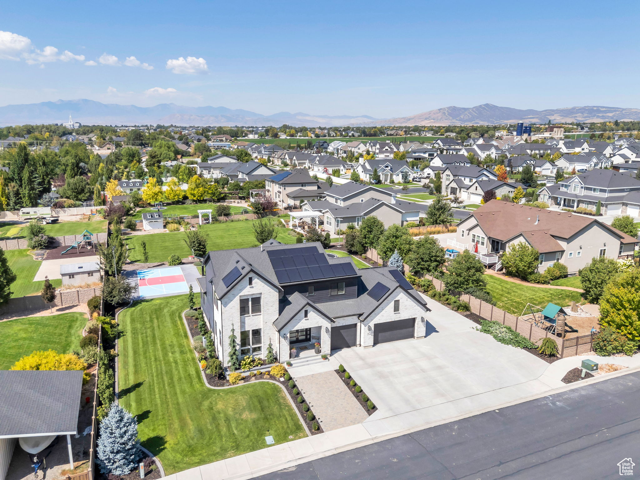 MANILA CREEK ESTATES PLAT B - Residential