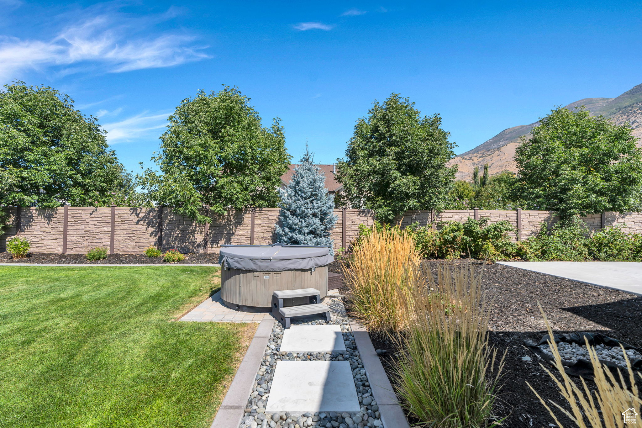 MANILA CREEK ESTATES PLAT B - Residential