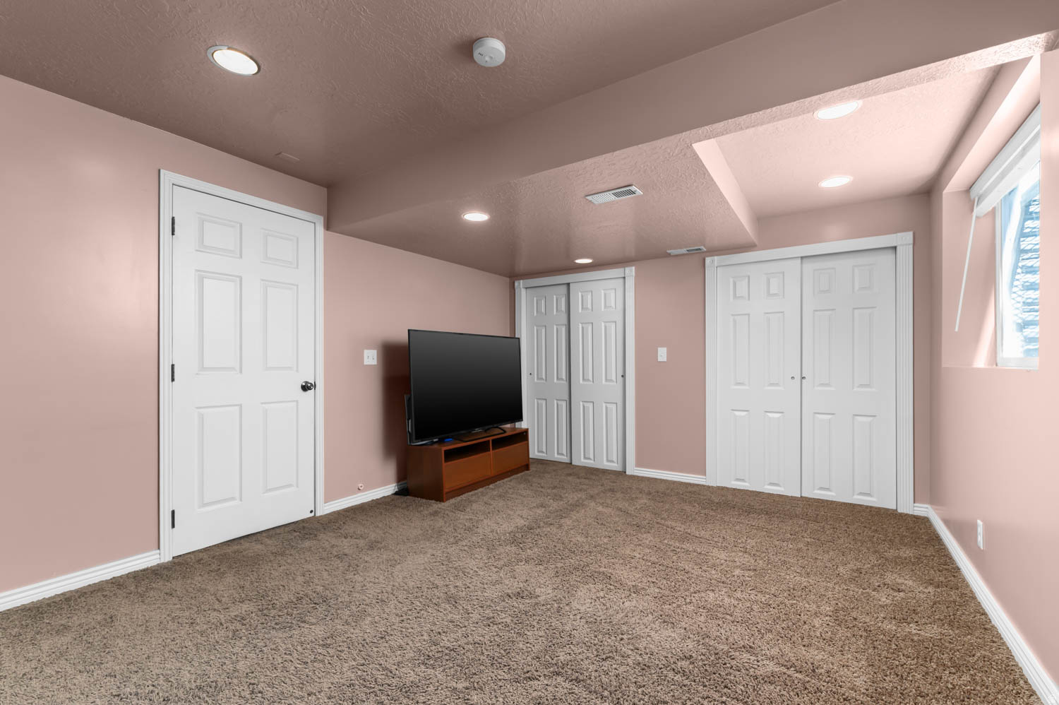 MEADOWS - Residential