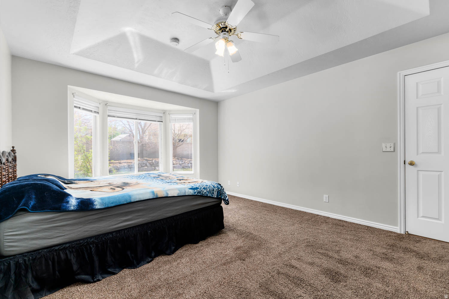 MEADOWS - Residential