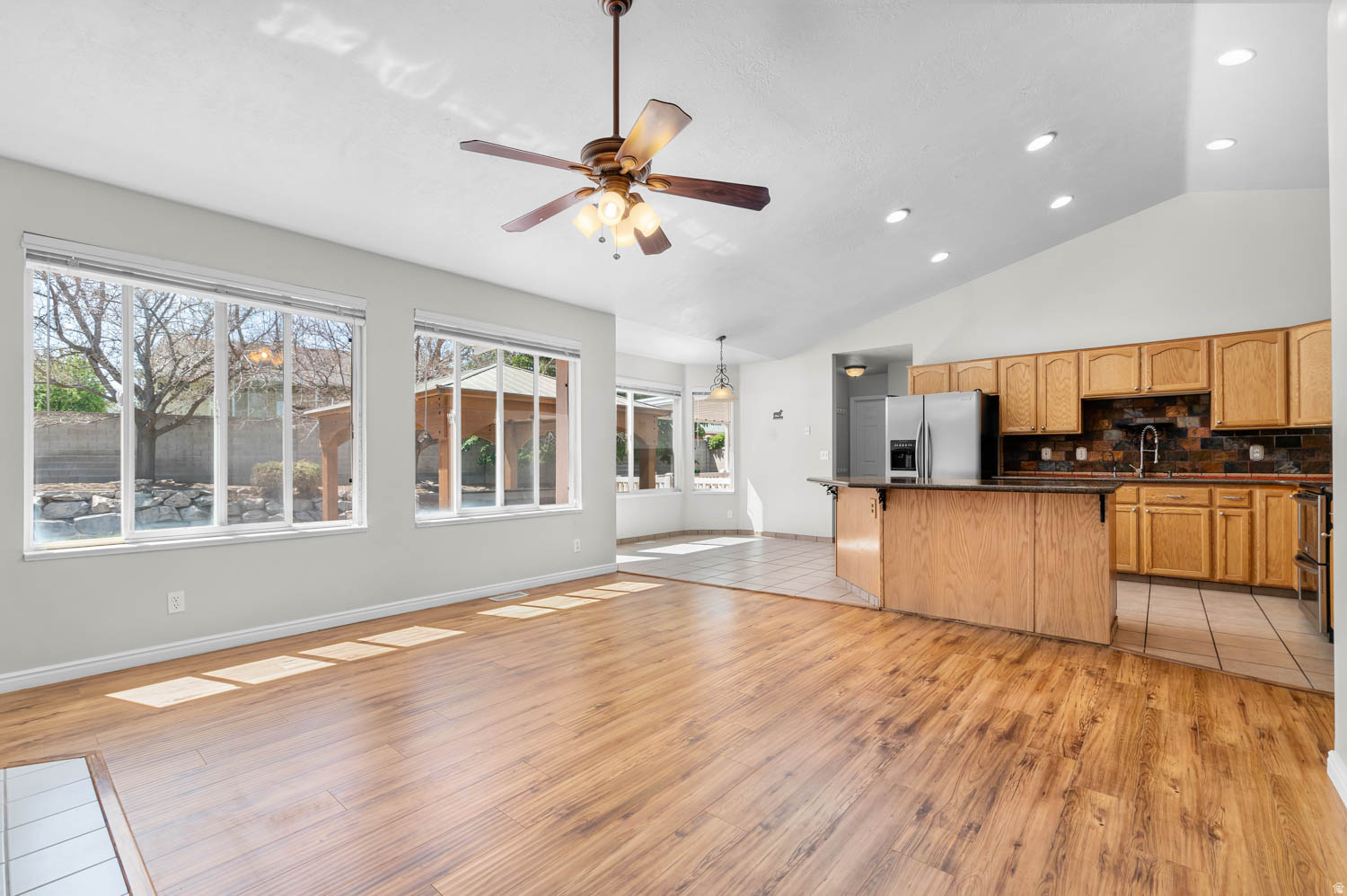 MEADOWS - Residential