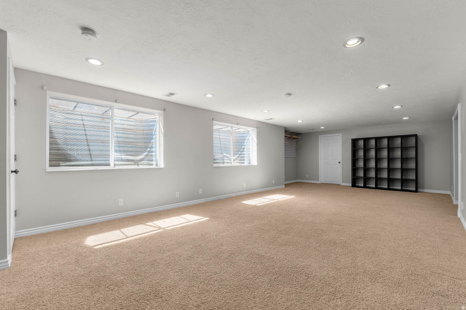 MEADOWS - Residential