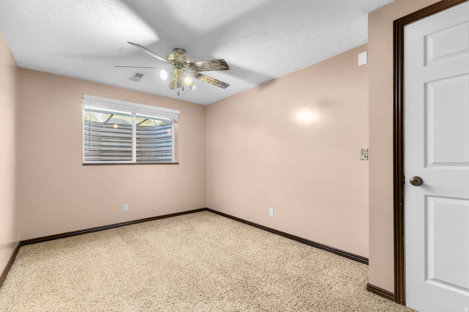 MEADOWS - Residential