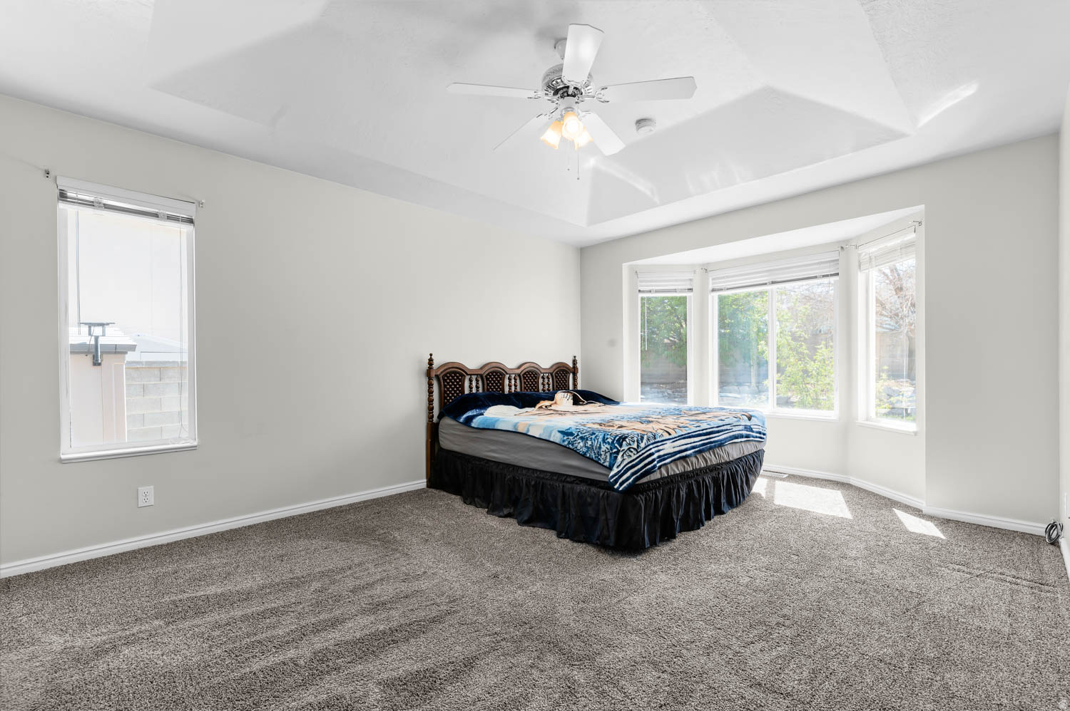 MEADOWS - Residential