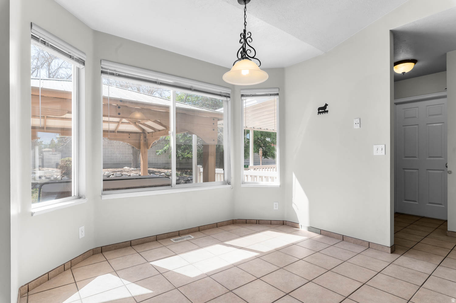 MEADOWS - Residential