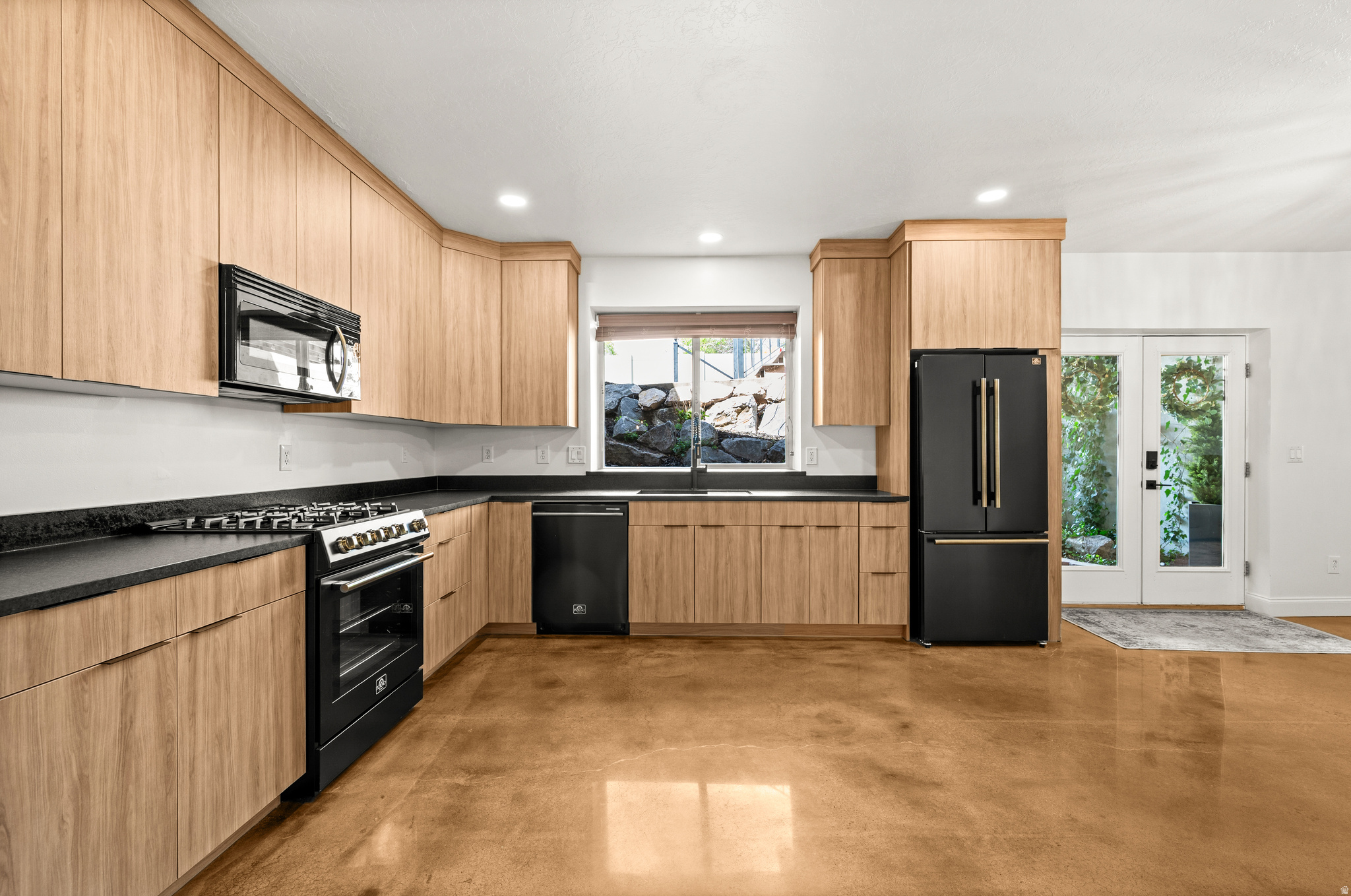 BAKERS COVE - Residential