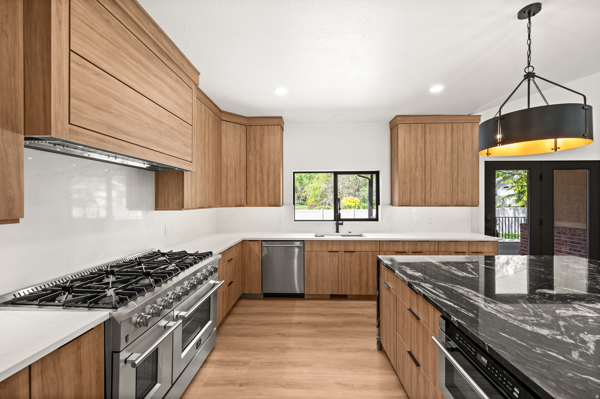 BAKERS COVE - Residential