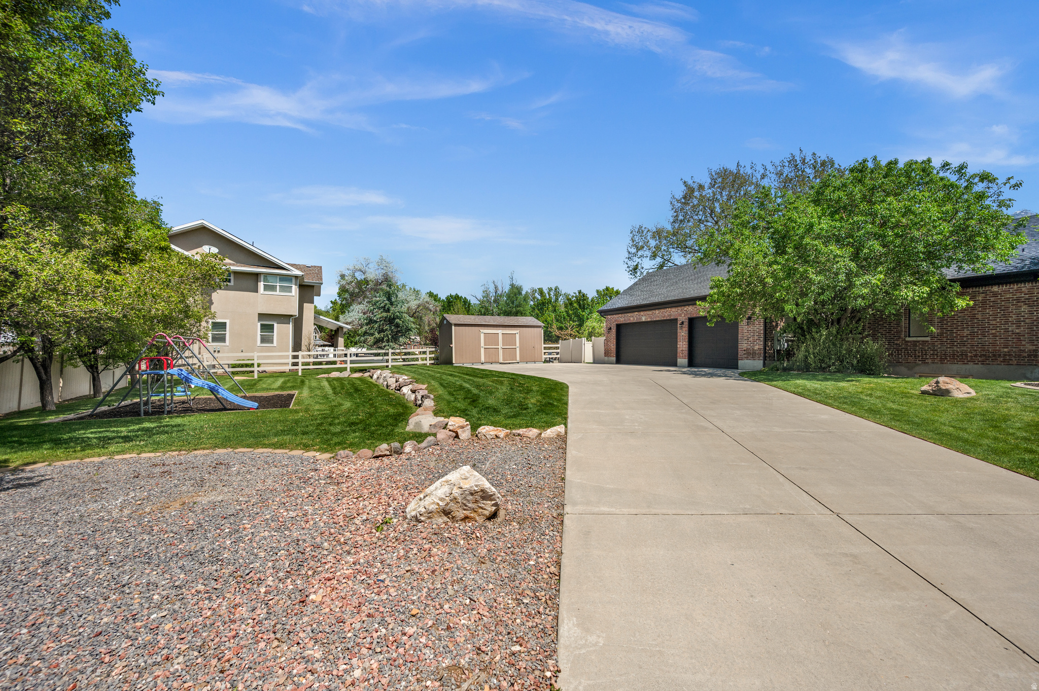 BAKERS COVE - Residential