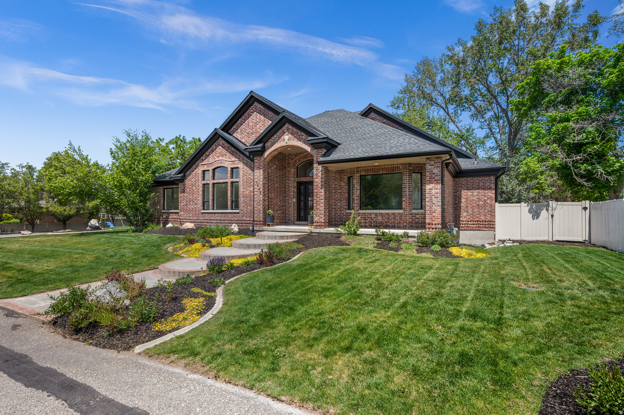 BAKERS COVE - Residential