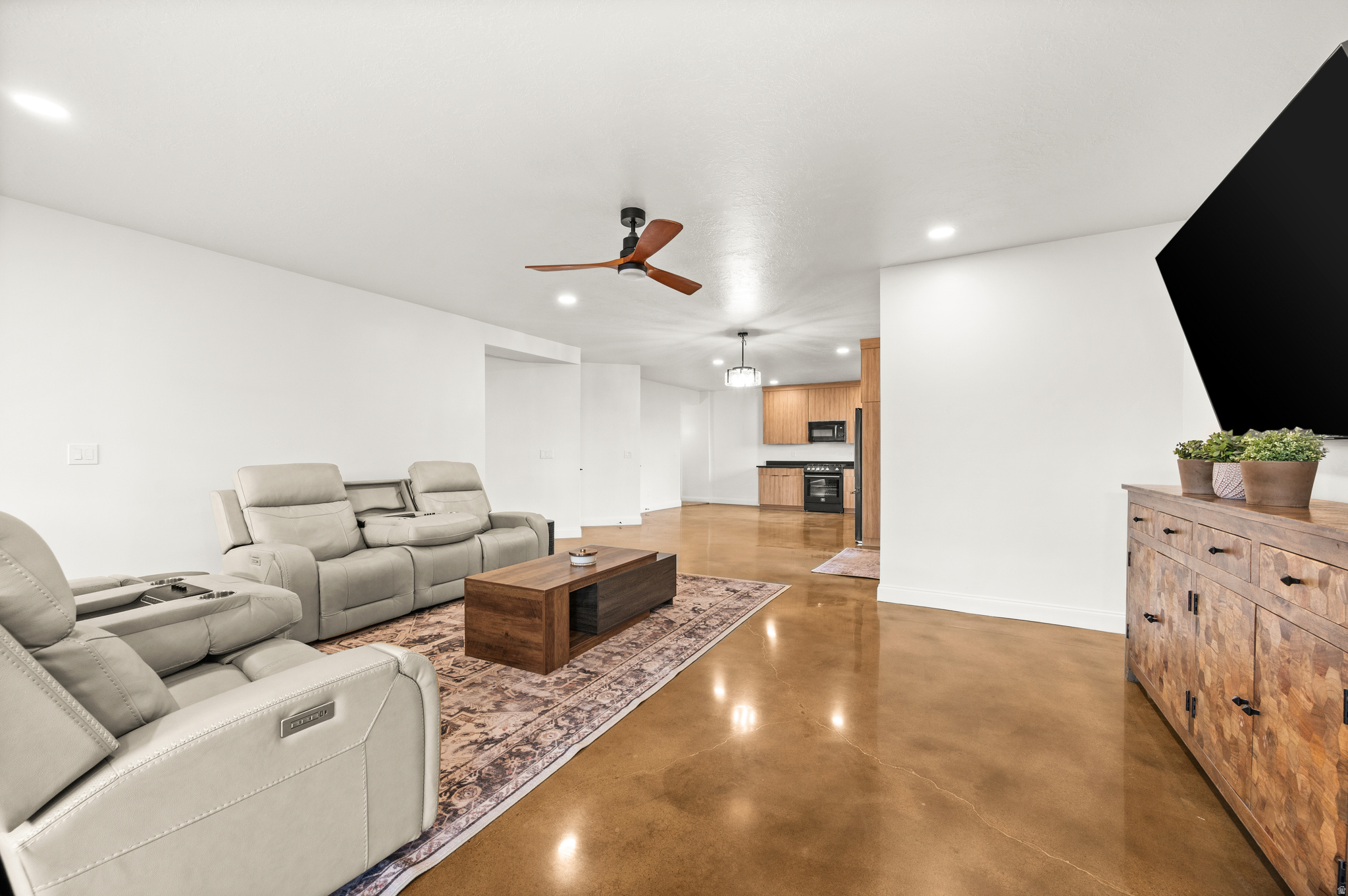 BAKERS COVE - Residential